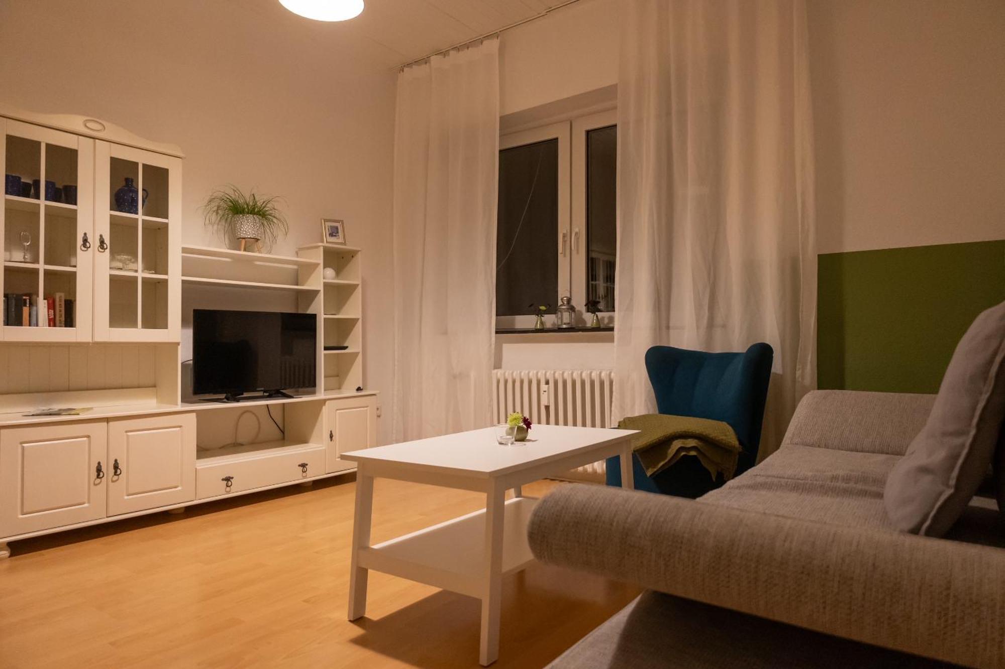Altes Pfarrhaus Apartment Oberhausen  Bagian luar foto