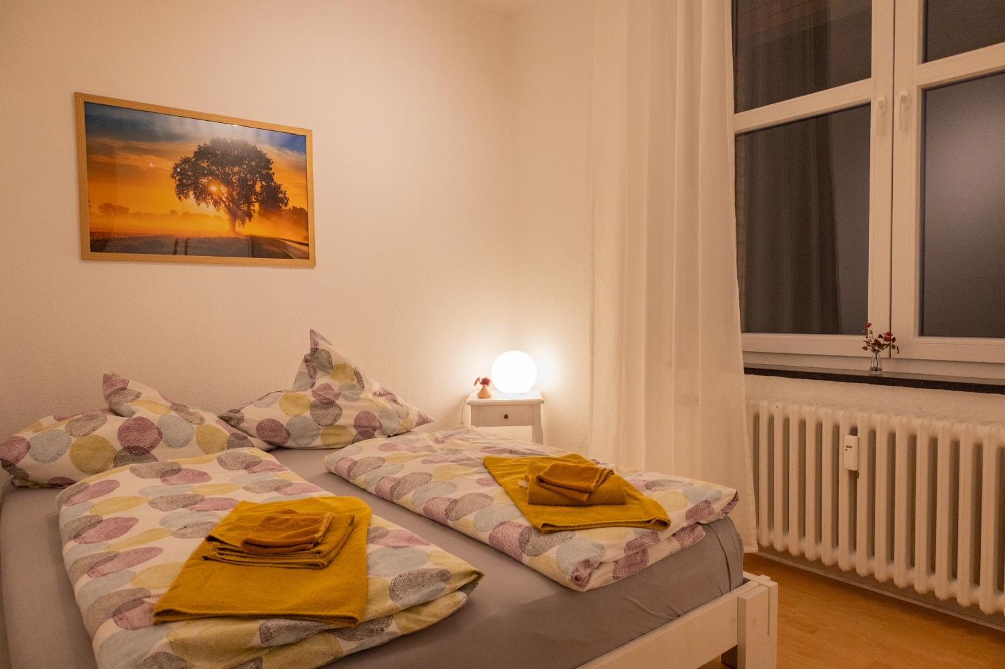 Altes Pfarrhaus Apartment Oberhausen  Bagian luar foto