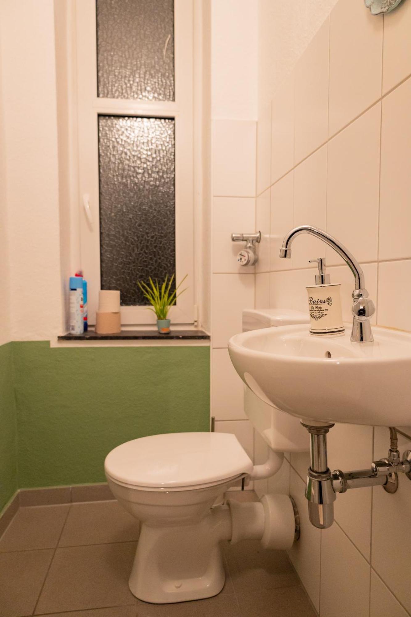 Altes Pfarrhaus Apartment Oberhausen  Bagian luar foto